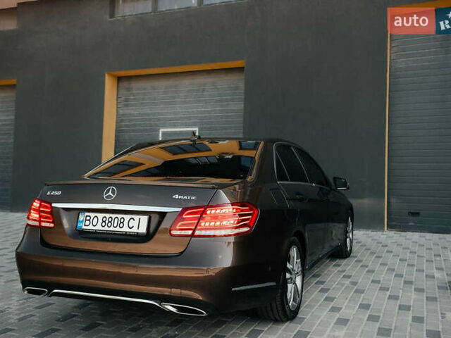 Мерседес Е-Клас 2013 у Тернополі на Automoto.ua Коричневий Мерседес Е-Клас, об'ємом двигуна 2.14 л та пробігом 222 тис. км за 20700 $, фото 6 на Automoto.ua