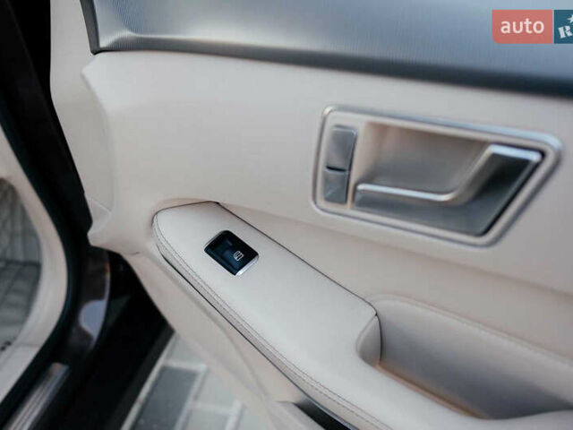 Мерседес Е-Клас 2013 у Тернополі на Automoto.ua Коричневий Мерседес Е-Клас, об'ємом двигуна 2.14 л та пробігом 222 тис. км за 20700 $, фото 33 на Automoto.ua