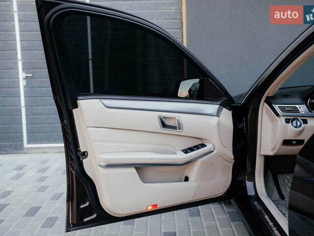 Мерседес Е-Клас 2013 у Тернополі на Automoto.ua Коричневий Мерседес Е-Клас, об'ємом двигуна 2.14 л та пробігом 222 тис. км за 20700 $, фото 28 на Automoto.ua