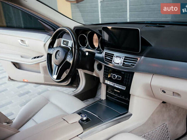 Мерседес Е-Клас 2013 у Тернополі на Automoto.ua Коричневий Мерседес Е-Клас, об'ємом двигуна 2.14 л та пробігом 222 тис. км за 20700 $, фото 37 на Automoto.ua