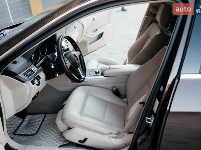 Мерседес Е-Клас 2013 у Тернополі на Automoto.ua Коричневий Мерседес Е-Клас, об'ємом двигуна 2.14 л та пробігом 222 тис. км за 20700 $, фото 29 на Automoto.ua