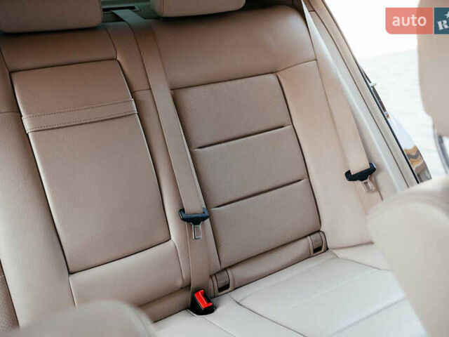 Мерседес Е-Клас 2013 у Тернополі на Automoto.ua Коричневий Мерседес Е-Клас, об'ємом двигуна 2.14 л та пробігом 222 тис. км за 20700 $, фото 53 на Automoto.ua