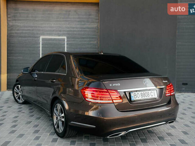 Мерседес Е-Клас 2013 у Тернополі на Automoto.ua Коричневий Мерседес Е-Клас, об'ємом двигуна 2.14 л та пробігом 222 тис. км за 20700 $, фото 8 на Automoto.ua