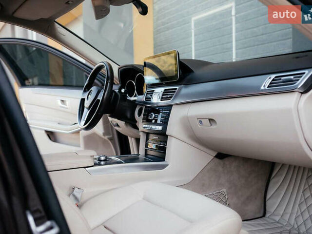 Мерседес Е-Клас 2013 у Тернополі на Automoto.ua Коричневий Мерседес Е-Клас, об'ємом двигуна 2.14 л та пробігом 222 тис. км за 20700 $, фото 36 на Automoto.ua