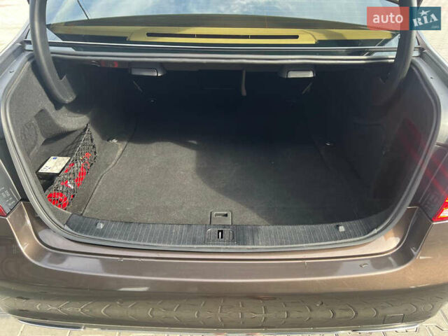 Коричневий Мерседес Е-Клас, об'ємом двигуна 2.2 л та пробігом 208 тис. км за 9599 $, фото 21 на Automoto.ua