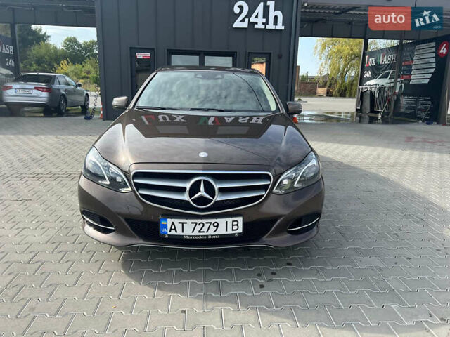 Коричневий Мерседес Е-Клас, об'ємом двигуна 2.2 л та пробігом 208 тис. км за 9599 $, фото 10 на Automoto.ua