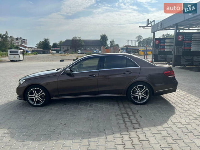 Коричневий Мерседес Е-Клас, об'ємом двигуна 2.2 л та пробігом 208 тис. км за 9599 $, фото 3 на Automoto.ua