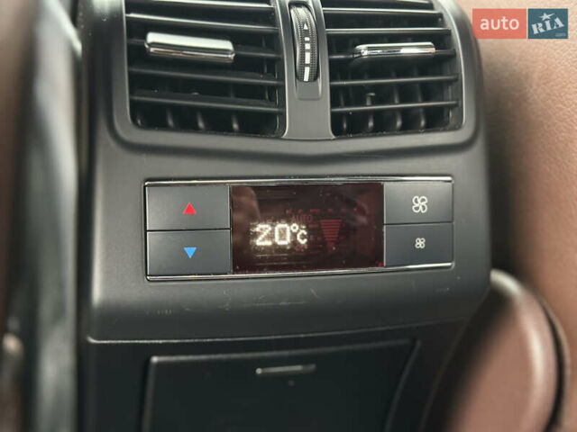 Коричневий Мерседес Е-Клас, об'ємом двигуна 2.14 л та пробігом 197 тис. км за 21500 $, фото 22 на Automoto.ua