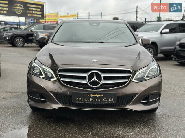 Коричневий Мерседес Е-Клас, об'ємом двигуна 2.14 л та пробігом 197 тис. км за 21500 $, фото 6 на Automoto.ua
