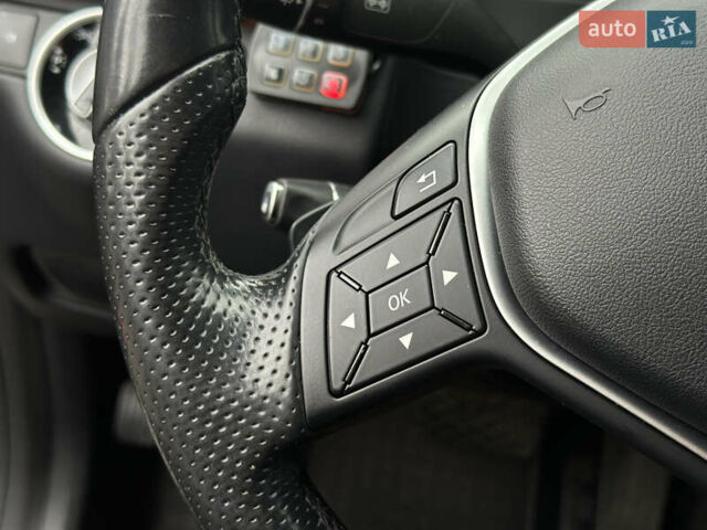 Коричневий Мерседес Е-Клас, об'ємом двигуна 2.14 л та пробігом 197 тис. км за 21500 $, фото 30 на Automoto.ua