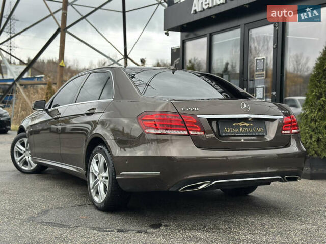 Коричневий Мерседес Е-Клас, об'ємом двигуна 2.14 л та пробігом 197 тис. км за 21500 $, фото 3 на Automoto.ua