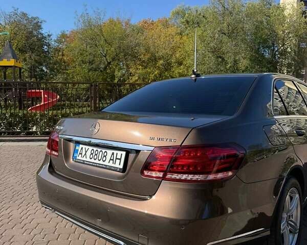 Мерседес Е-Класс 2015 в Киеве на Automoto.ua Коричневый Мерседес Е-Класс, объемом двигателя 2.14 л и пробегом 193 тыс. км за 21000 $, фото 8 на Automoto.ua