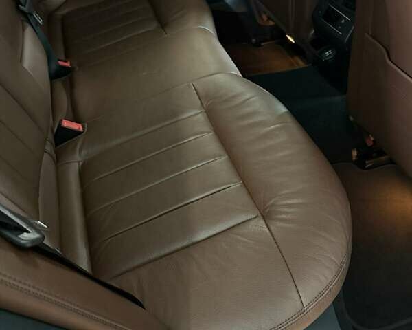 Мерседес Е-Класс 2015 в Киеве на Automoto.ua Коричневый Мерседес Е-Класс, объемом двигателя 2.14 л и пробегом 193 тыс. км за 21000 $, фото 14 на Automoto.ua