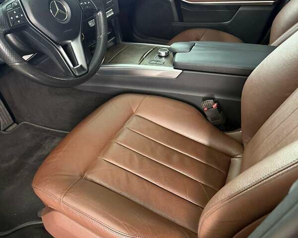 Мерседес Е-Класс 2015 в Киеве на Automoto.ua Коричневый Мерседес Е-Класс, объемом двигателя 2.14 л и пробегом 193 тыс. км за 21000 $, фото 7 на Automoto.ua