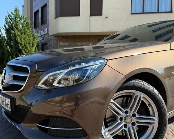 Мерседес Е-Класс 2015 в Киеве на Automoto.ua Коричневый Мерседес Е-Класс, объемом двигателя 2.14 л и пробегом 193 тыс. км за 21000 $, фото 10 на Automoto.ua