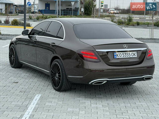 Коричневый Мерседес Е-Класс, объемом двигателя 1.95 л и пробегом 310 тыс. км за 24000 $, фото 7 на Automoto.ua