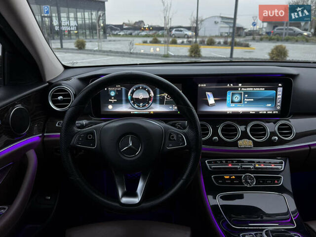 Коричневый Мерседес Е-Класс, объемом двигателя 1.95 л и пробегом 310 тыс. км за 24000 $, фото 11 на Automoto.ua