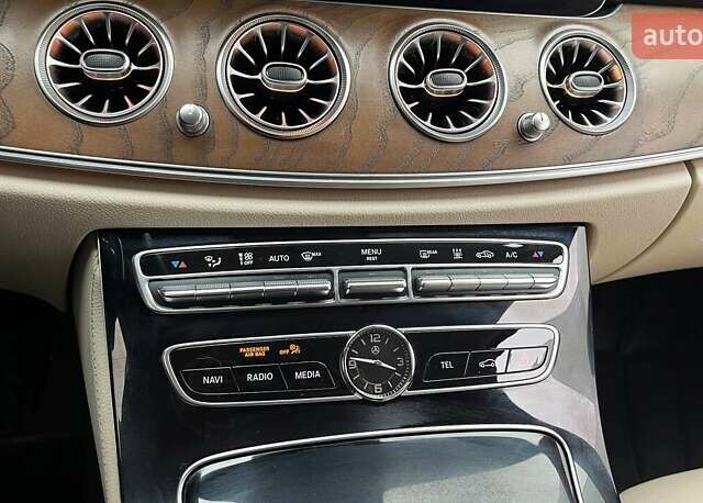 Коричневий Мерседес Е-Клас, об'ємом двигуна 1.95 л та пробігом 160 тис. км за 29990 $, фото 21 на Automoto.ua