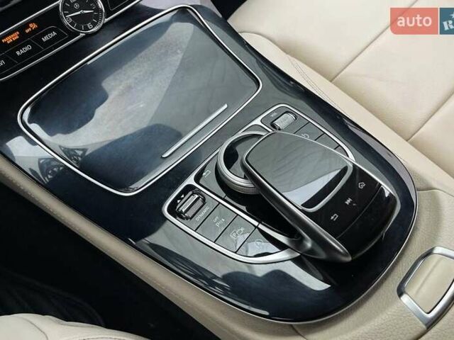 Коричневий Мерседес Е-Клас, об'ємом двигуна 1.95 л та пробігом 160 тис. км за 29990 $, фото 22 на Automoto.ua