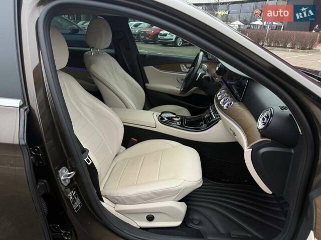 Коричневый Мерседес Е-Класс, объемом двигателя 1.95 л и пробегом 161 тыс. км за 28990 $, фото 14 на Automoto.ua