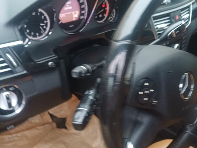 Коричневый Мерседес Е-Класс, объемом двигателя 3 л и пробегом 333 тыс. км за 12900 $, фото 5 на Automoto.ua