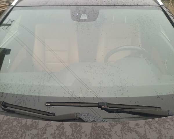 Коричневый Мерседес Е-Класс, объемом двигателя 2.99 л и пробегом 333 тыс. км за 12900 $, фото 4 на Automoto.ua