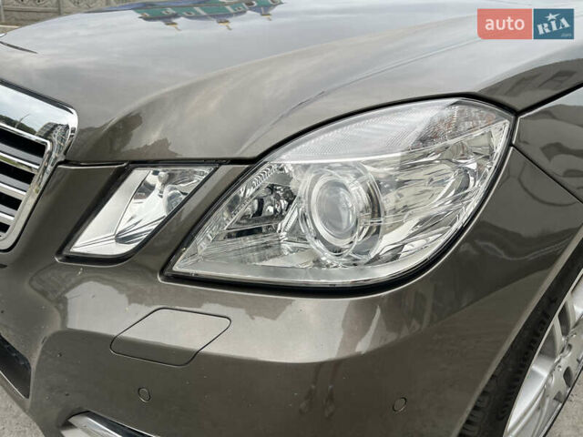Мерседес Е-Класс 2011 в Хмельницком на Automoto.ua Коричневый Мерседес Е-Класс, объемом двигателя 2.2 л и пробегом 274 тыс. км за 13400 $, фото 8 на Automoto.ua