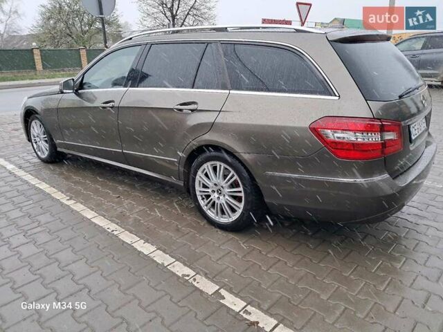 Коричневий Мерседес Е-Клас, об'ємом двигуна 2.2 л та пробігом 231 тис. км за 12500 $, фото 5 на Automoto.ua