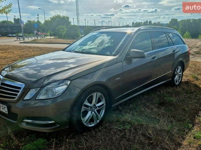 Коричневий Мерседес Е-Клас, об'ємом двигуна 2.2 л та пробігом 328 тис. км за 10700 $, фото 2 на Automoto.ua