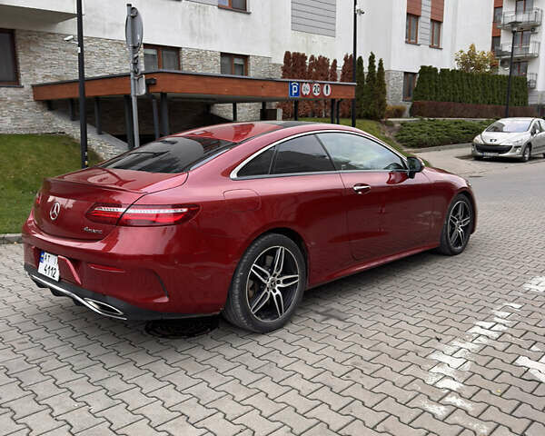 Красный Мерседес Е-Класс, объемом двигателя 3 л и пробегом 105 тыс. км за 34000 $, фото 4 на Automoto.ua