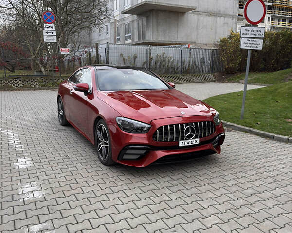 Красный Мерседес Е-Класс, объемом двигателя 3 л и пробегом 105 тыс. км за 34000 $, фото 3 на Automoto.ua