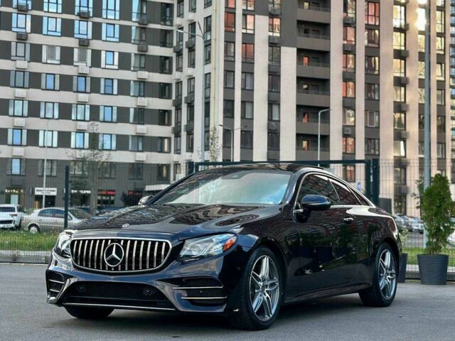 Красный Мерседес Е-Класс, объемом двигателя 3 л и пробегом 28 тыс. км за 36000 $, фото 4 на Automoto.ua