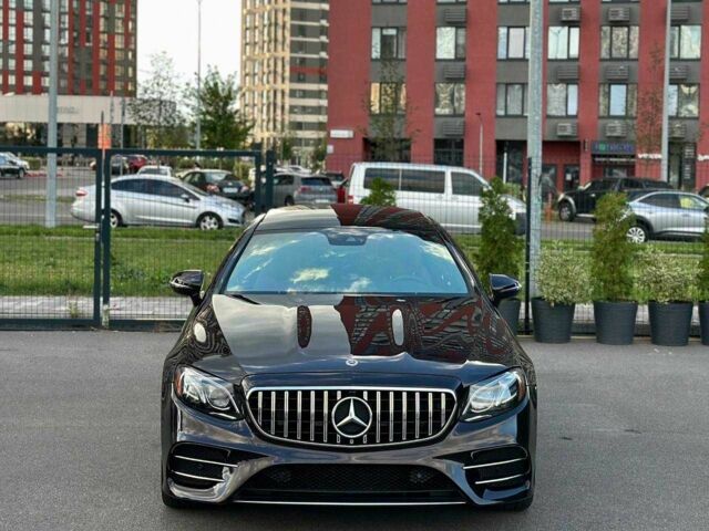 Красный Мерседес Е-Класс, объемом двигателя 3 л и пробегом 28 тыс. км за 36000 $, фото 5 на Automoto.ua