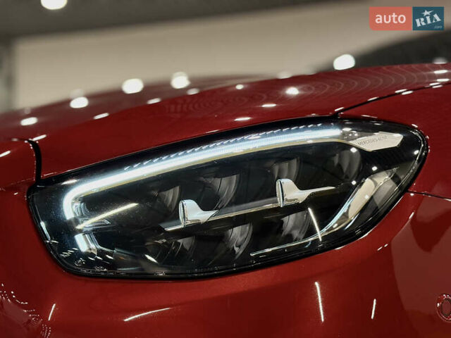 Червоний Мерседес Е-Клас, об'ємом двигуна 1.99 л та пробігом 30 тис. км за 69000 $, фото 6 на Automoto.ua