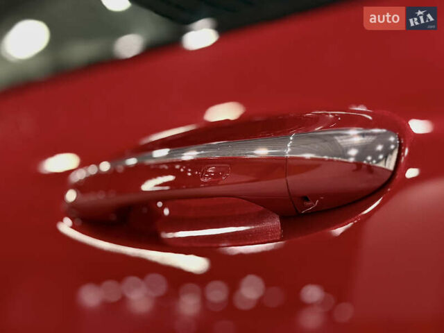 Червоний Мерседес Е-Клас, об'ємом двигуна 1.99 л та пробігом 30 тис. км за 69000 $, фото 8 на Automoto.ua
