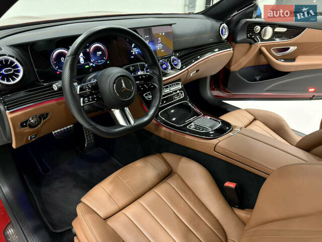 Червоний Мерседес Е-Клас, об'ємом двигуна 1.99 л та пробігом 30 тис. км за 69000 $, фото 19 на Automoto.ua