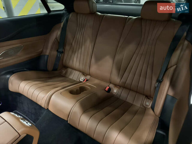 Червоний Мерседес Е-Клас, об'ємом двигуна 1.99 л та пробігом 30 тис. км за 69000 $, фото 34 на Automoto.ua