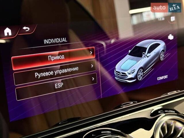 Красный Мерседес Е-Класс, объемом двигателя 1.99 л и пробегом 33 тыс. км за 66999 $, фото 46 на Automoto.ua