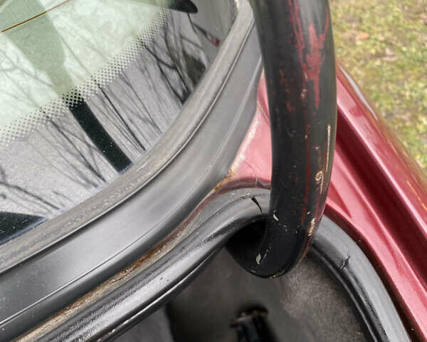 Червоний Мерседес Е-Клас, об'ємом двигуна 2.5 л та пробігом 421 тис. км за 5200 $, фото 62 на Automoto.ua