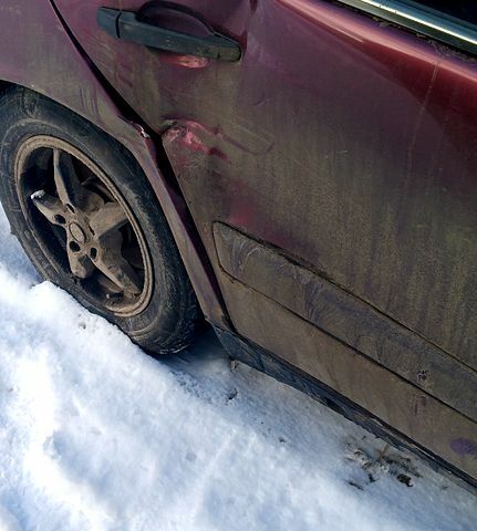 Червоний Мерседес Е-Клас, об'ємом двигуна 2 л та пробігом 0 тис. км за 1200 $, фото 3 на Automoto.ua