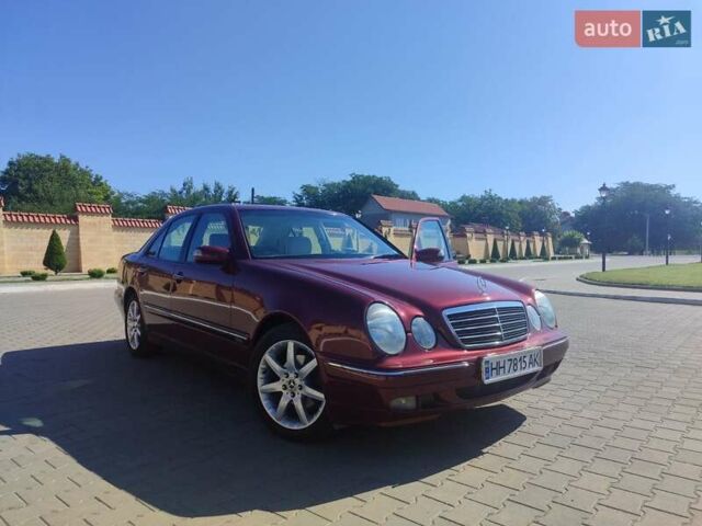 Мерседес Е-Класс 1999 в Измаиле на Automoto.ua Красный Мерседес Е-Класс, объемом двигателя 2.2 л и пробегом 156 тыс. км за 7100 $, фото 2 на Automoto.ua