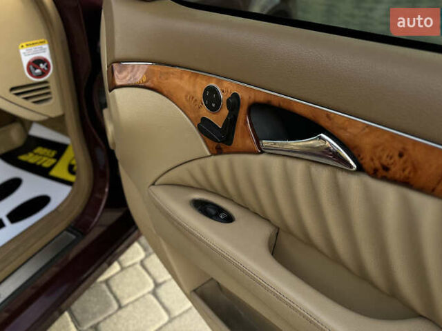 Мерседес Е-Класс 2007 в Мукачеве на Automoto.ua Красный Мерседес Е-Класс, объемом двигателя 3 л и пробегом 403 тыс. км за 7500 $, фото 16 на Automoto.ua