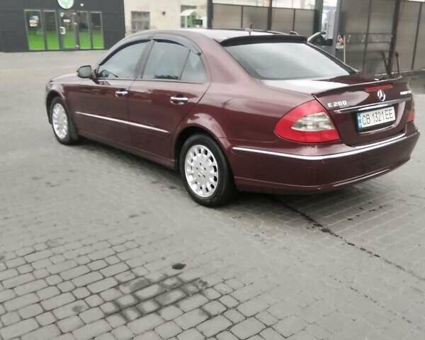 Мерседес Е-Класс 2007 в Запорожье на Automoto.ua Красный Мерседес Е-Класс, объемом двигателя 1.8 л и пробегом 203 тыс. км за 6800 $, фото 2 на Automoto.ua