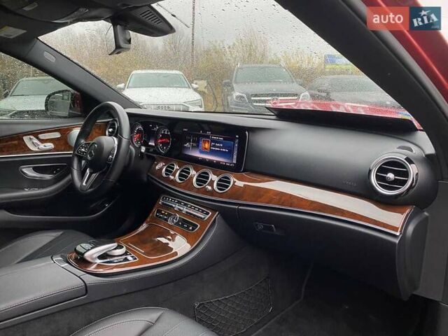 Красный Мерседес Е-Класс, объемом двигателя 1.99 л и пробегом 41 тыс. км за 30500 $, фото 8 на Automoto.ua