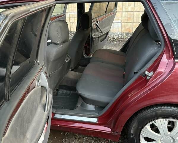 Красный Мерседес Е-Класс, объемом двигателя 2.15 л и пробегом 410 тыс. км за 3200 $, фото 3 на Automoto.ua