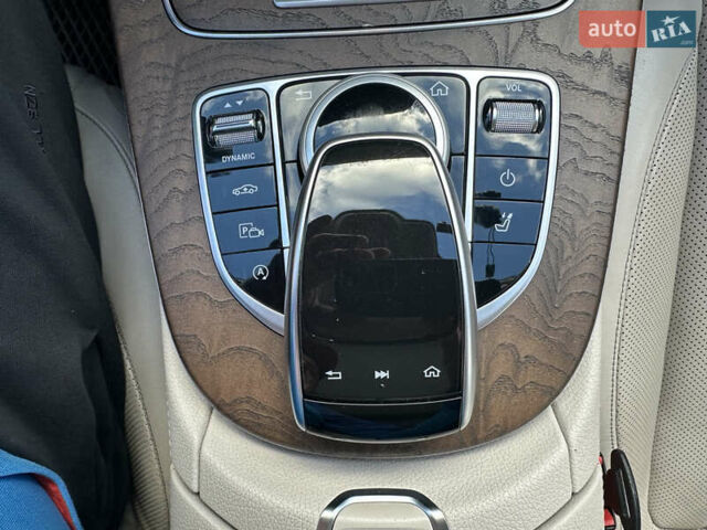 Красный Мерседес Е-Класс, объемом двигателя 1.95 л и пробегом 176 тыс. км за 40000 $, фото 17 на Automoto.ua