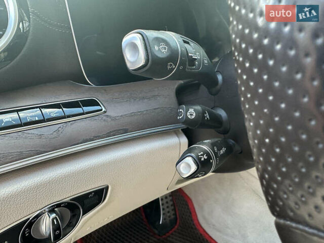 Красный Мерседес Е-Класс, объемом двигателя 1.95 л и пробегом 176 тыс. км за 40000 $, фото 12 на Automoto.ua