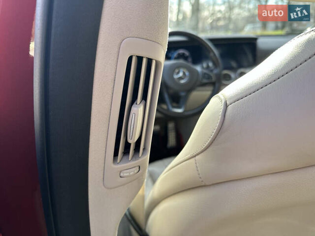 Красный Мерседес Е-Класс, объемом двигателя 1.95 л и пробегом 176 тыс. км за 40000 $, фото 39 на Automoto.ua
