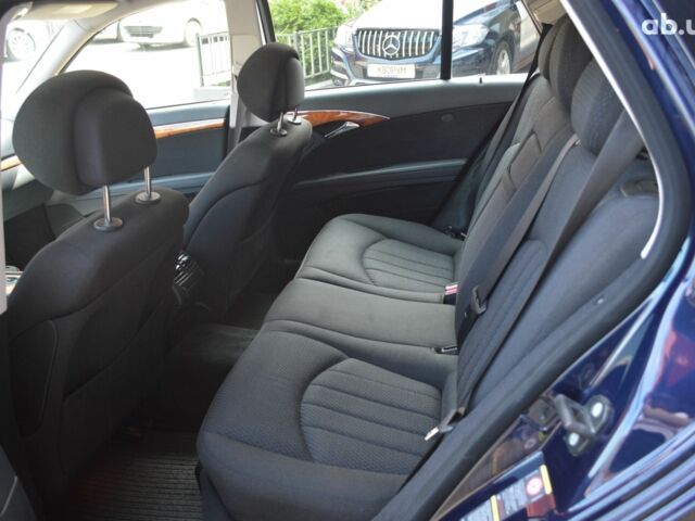 Мерседес Е-Класс, объемом двигателя 3 л и пробегом 303 тыс. км за 9300 $, фото 5 на Automoto.ua