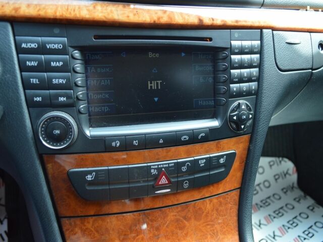 Мерседес Е-Класс, объемом двигателя 3 л и пробегом 303 тыс. км за 9300 $, фото 8 на Automoto.ua